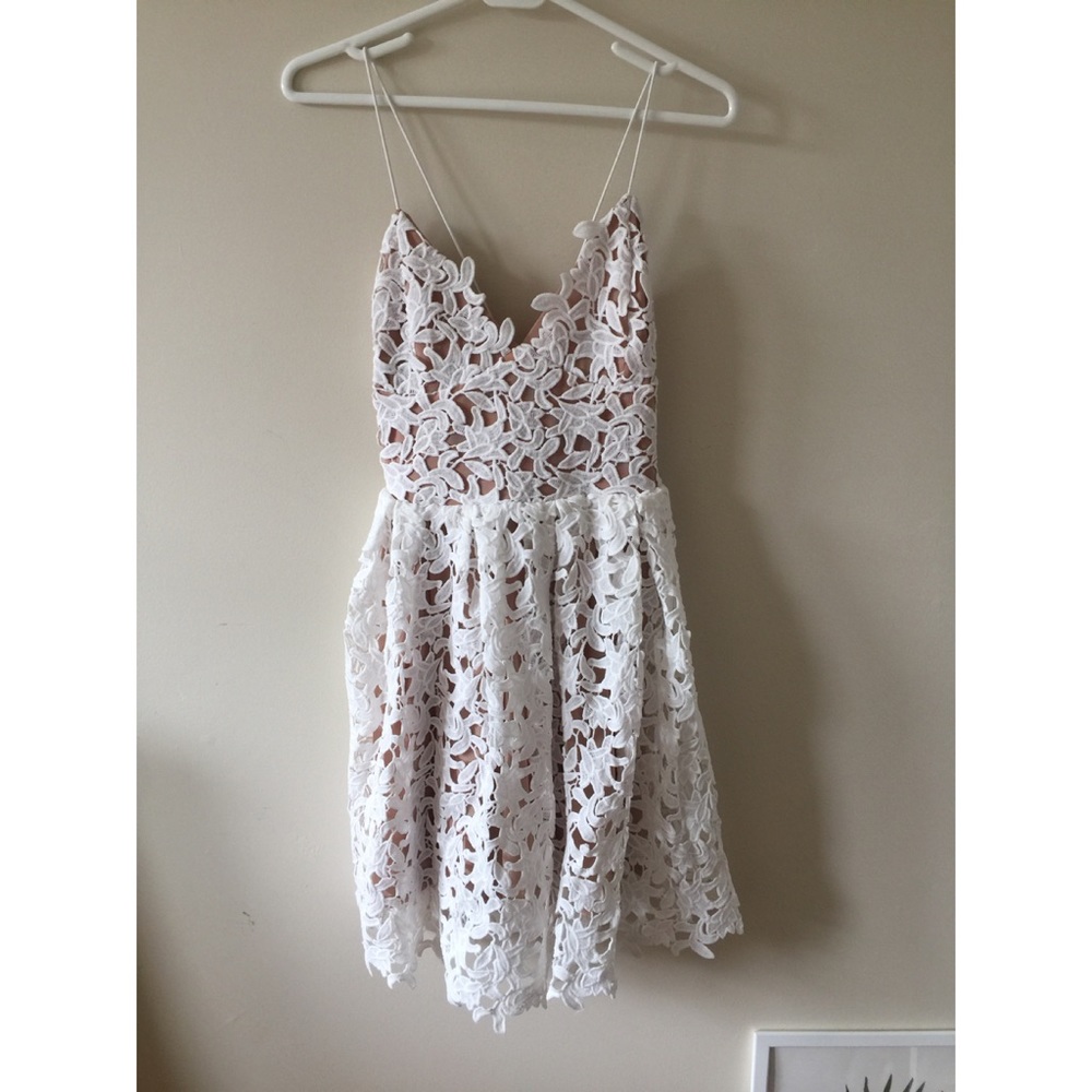 Self portrait style! White lace dress